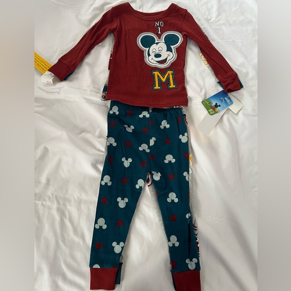 NWT: 4pc. Toddlers long sleeve Mickey Mouse & Friends Gray Pajamas- Mix & Match - Picture 3 of 10